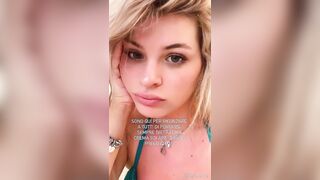 Goldiva (Delfina Martinez) da sborrare