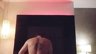 Sfondata in albergo come una cagna