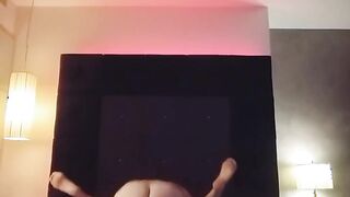 Sfondata in albergo come una cagna