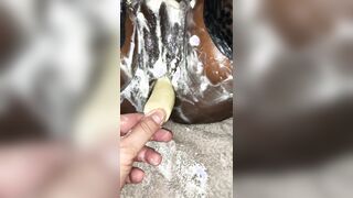 Banana Split per fica nera golosa