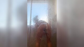 Priscilla Salerno doccia Hot estiva