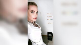 Ilary Blasi Outfit Isola Famosi