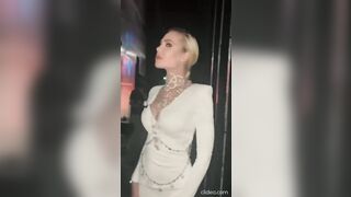 Ilary Blasi Outfit Isola Famosi