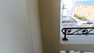 Pompino e scopata in vacanza sul bacone Priscilla Salerno