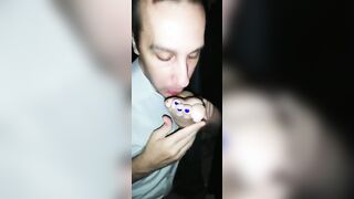 Peppe fetish festino hard annusa e bacia piedi alle donne