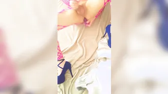 Laura Pantaleo video porno su ItPornIt
