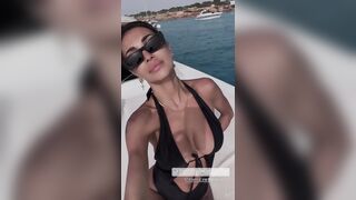 Cristina Buccino bikini estate