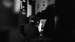 Sofymala palpata e sculacciata a pecorina