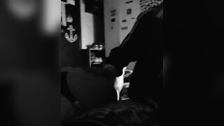 Sofymala palpata e sculacciata a pecorina