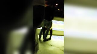 Beccati mentre lei gli fa un pompino al Medusa beach San Benedetto