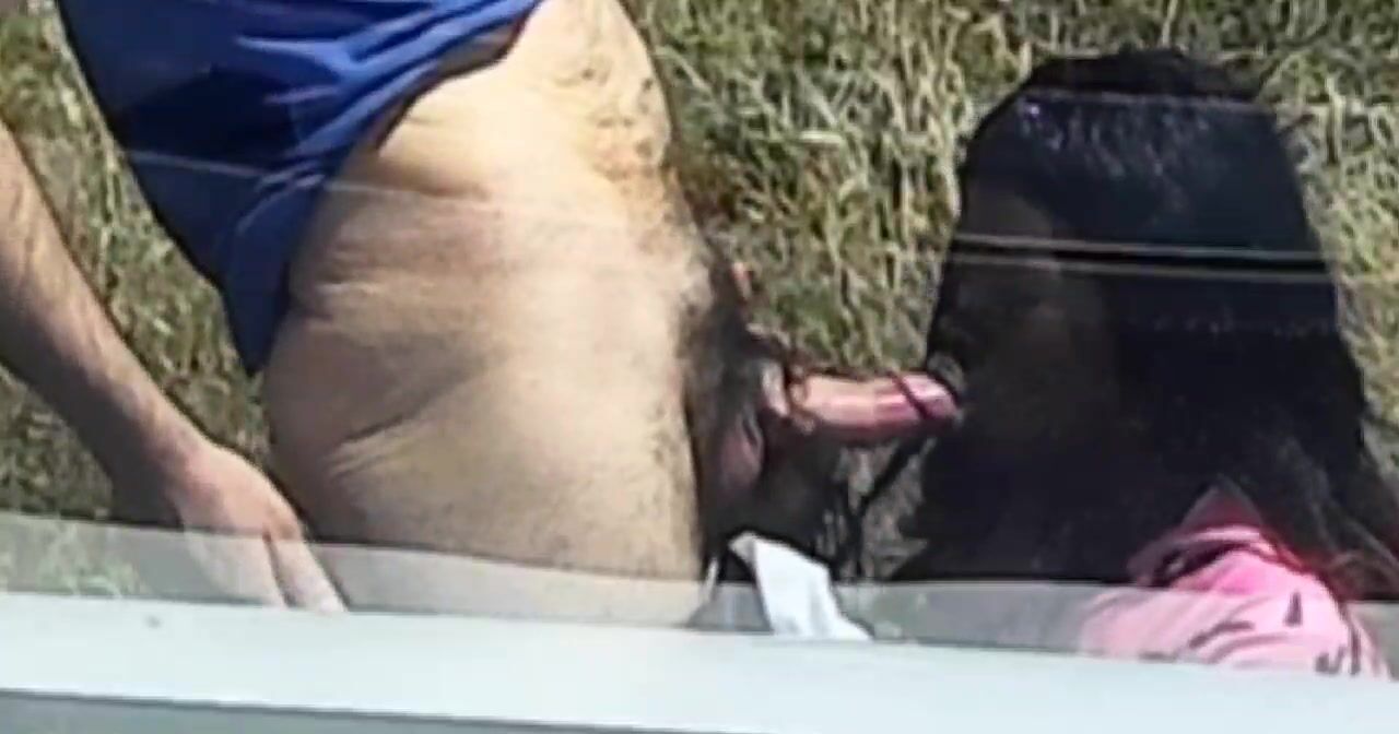 Bocchino prostituta negra all'aperto