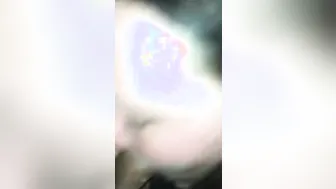 Fidanzata diciottenne si fa scopare la bocca