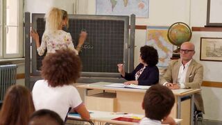 Miryea Stabile La pupa e il secchione video sexy