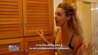 Miryea Stabile La pupa e il secchione video sexy