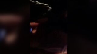 Gli faccio un pompino e lo faccio sborrare sulle tette