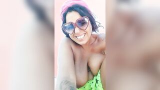 Mio marito mi fa scopare dai diciotto centimetri in su - Esibizionistann spiaggia