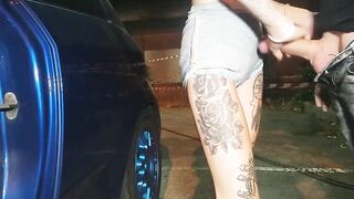 SCOPAMI CHE HO VOGLIA - Pompino e scopata nel parcheggio Coppia italiana