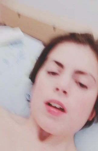 Arianna Arko si scopa con dildo Video Only