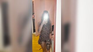 Dove andrò con questo vestito da troietta?