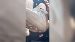 Lo vedi cosa mi fai fare bastardo?