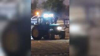 Beccati di notte a scopare in spiaggia