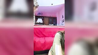 Giovane coppia italiana timida diretta Cam4