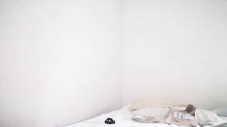 Camgirl italiana con due tettone pazzesche