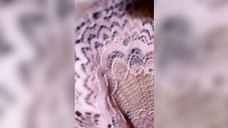 Lecca la fica alla sua fidanzata