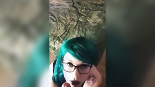 Italiana con occhiali pompinara DAMMELO IN GOLA