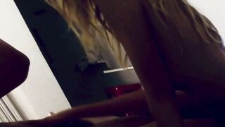 Sega moglie bionda con belle pere Amatoriale Ita