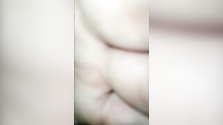 MI HAI RIEMPITO AMO'? REGISTRA COME ESCE IL CAZZO