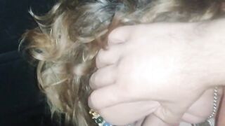 Pompino in macchina amante bionda sposata