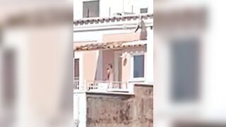 Positano Beccati a scopare sul balcone