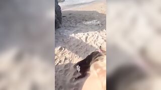 Al mare con collega di mio marito lo sorprendo con un pompino