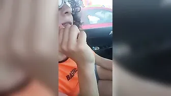 MOGLIE RACCONTA LE CORNA video porno su ItPornIt