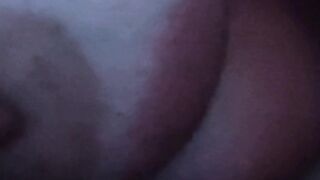 Primo piano di Jenny che mi fa un pompino