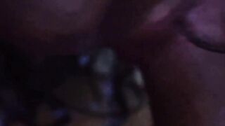 Primo piano di Jenny che mi fa un pompino