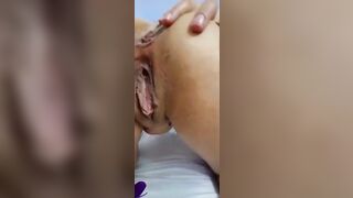 A pecorina con la fica bagnatissima