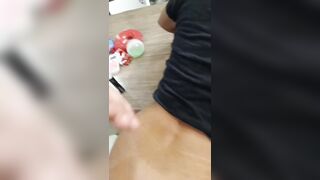 Nel culo a secco è un po' doloroso ma poi si gode