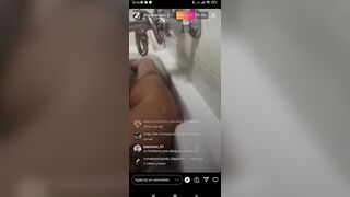 Silvana Agliardi napoletana lesbica in vasca con amica in live