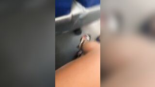 Viaggio in treno in autoreggenti