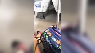 Viaggio in treno in autoreggenti