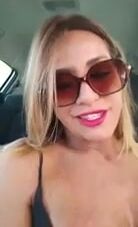 Passo a salutare Vito che cosi mi sborra in faccia