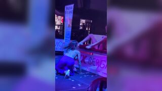 Spettacolo lesbo Azzurra Eyes