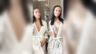 Con la mia amica porcella