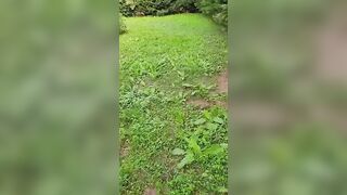 Scopata all'aperto spiati dai guardoni