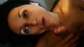 Romantico pompino in primo piano COPPIA ITALIANA