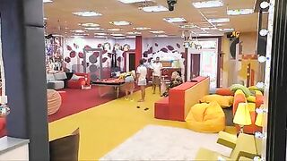 Antonella Fiordelisi ops tetta al Grande Fratello