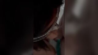 Mi riprende nel mio primo pompino