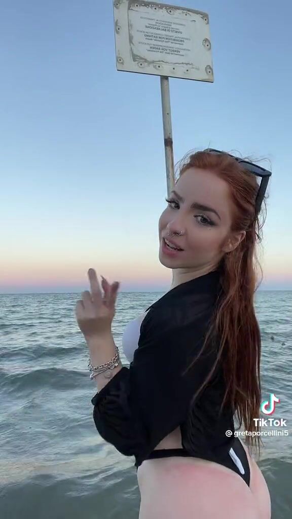 Greta porcellina lato b Tiktok